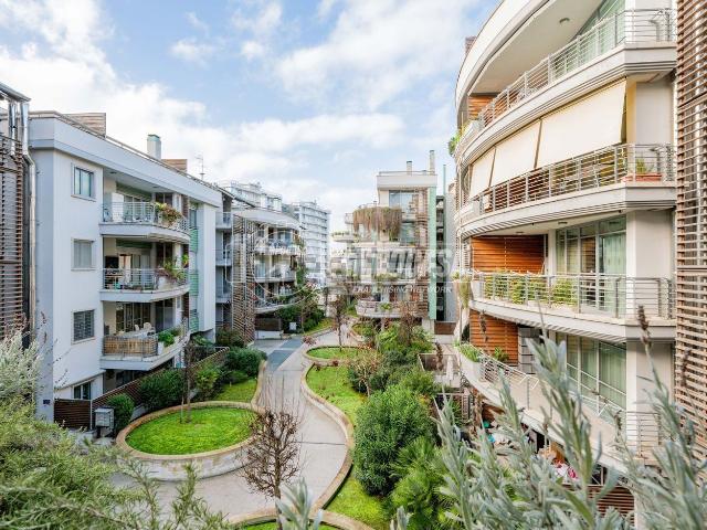 Appartamento in vendita di 94 m² in Piazza Generale Carlo Alberto dalla Chiesa, 41