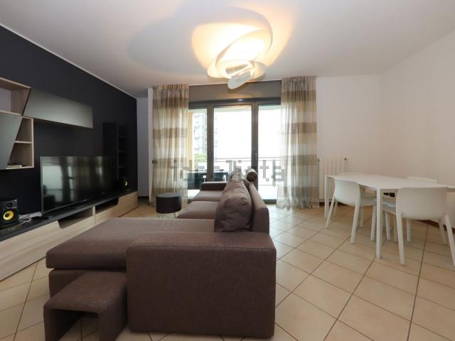 Appartamento in vendita di 94 m² in Piazzale XXV Aprile, 6