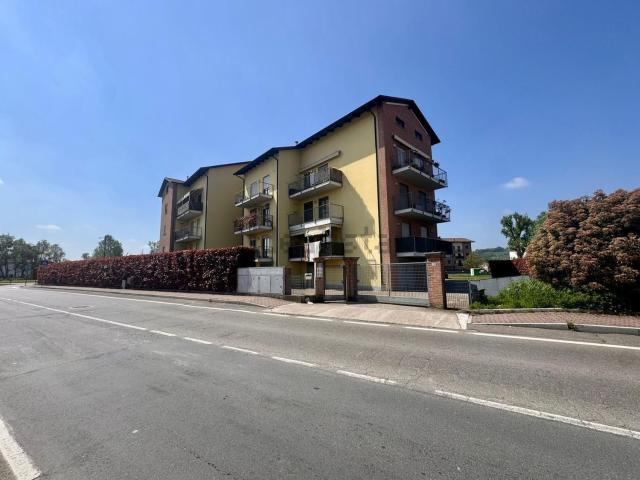 Appartamento in vendita di 94 m² in Strada Bialera, 21
