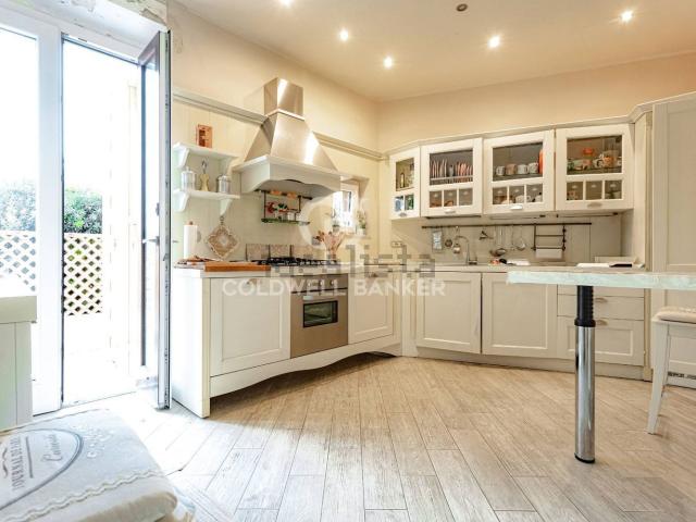 Appartamento in vendita di 94 m² in Strada Statale 1