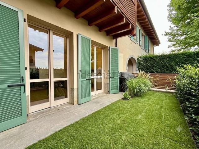 Appartamento in vendita di 94 m² in Via Trento, 8