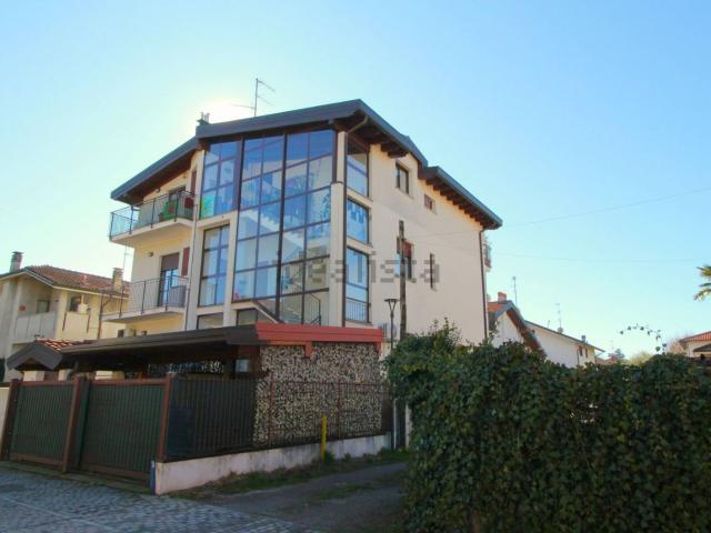 Appartamento in vendita di 94 m² in Via Trieste, 70