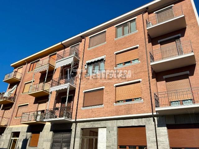 Appartamento in vendita di 94 m² in Via U. Foscolo, 9