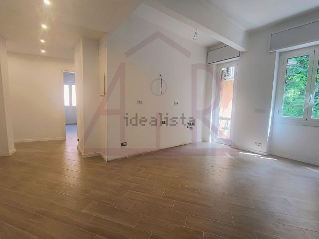 Appartamento in vendita di 94 m² in Via Vesuvio, 3