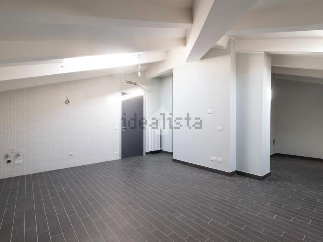 Appartamento in vendita di 94 m² in Via Villa Negro Ovest, 24