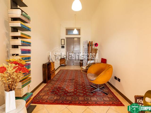 Appartamento in vendita di 94 m² in Via Vittorio Veneto, 63