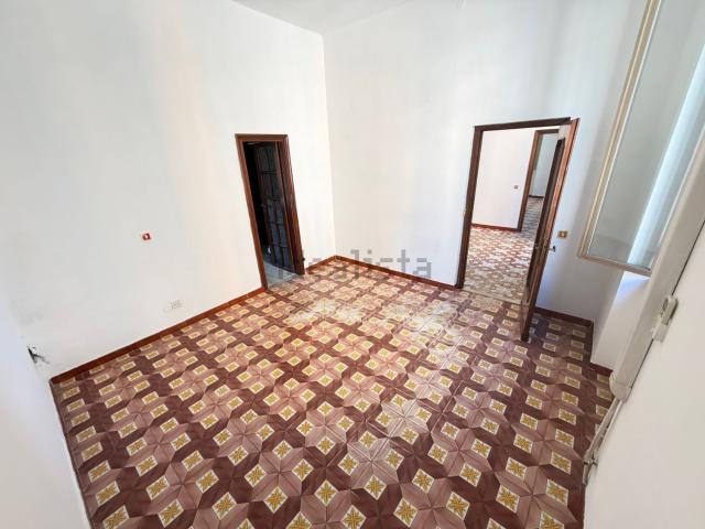 Appartamento in vendita di 94 m² in Via Aosta