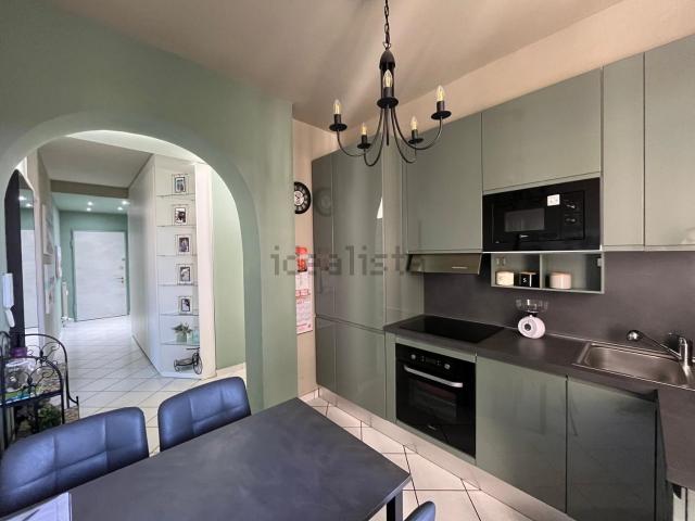 Appartamento in vendita di 94 m² in Via Alessandro Manzoni, 4