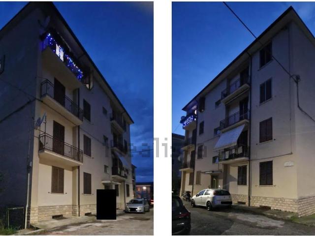 Appartamento in vendita di 94 m² in Via Amleto Contucci, 2