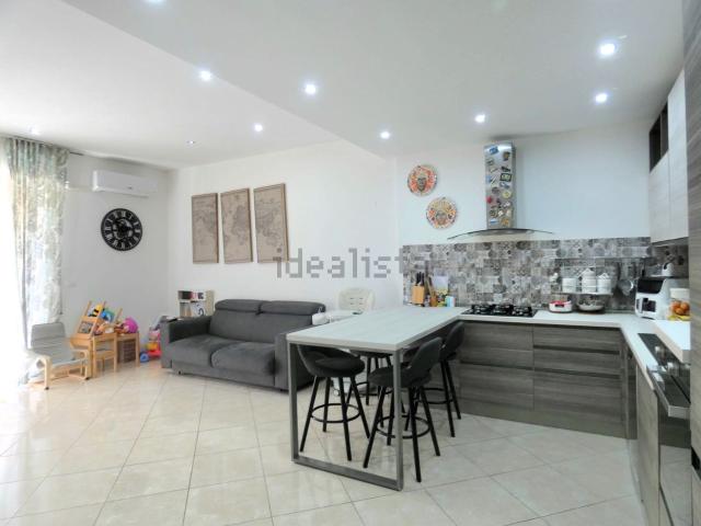 Appartamento in vendita di 94 m² in Via Antonio Cei, 46