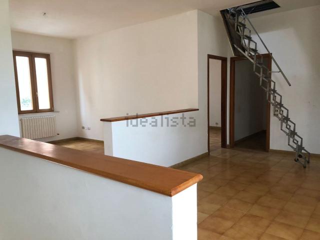 Appartamento in vendita di 94 m² in Via Ascoli Piceno