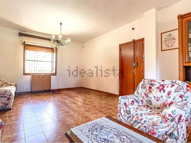 Appartamento in vendita di 94 m² in Via Arrigo Boito