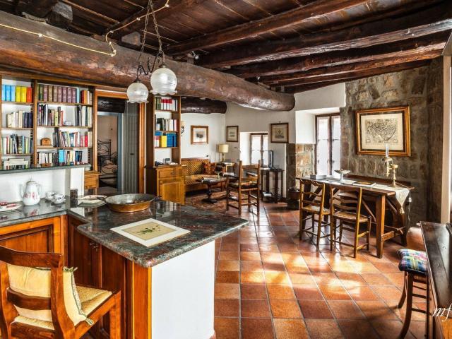 Appartamento in vendita di 94 m² in Via Aurelio Saffi, 104
