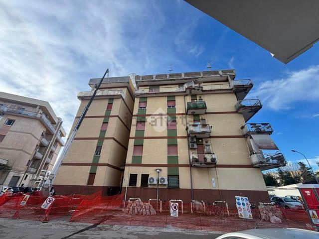 Appartamento in vendita di 94 m² in Via Bachelet, 48