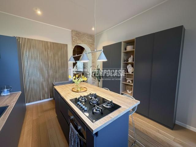 Appartamento in vendita di 94 m² in Via Benedetto Marcello