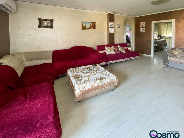 Appartamento in vendita di 94 m² in Via C. Battisti, 31