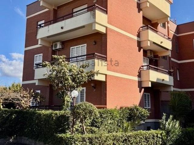 Appartamento in vendita di 94 m² in Via Caligola, 21