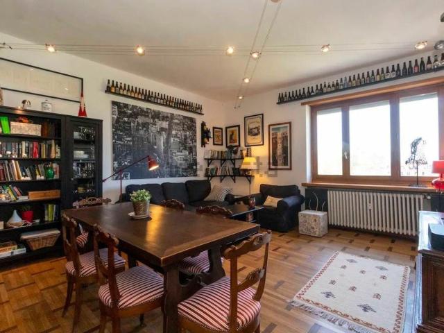 Appartamento in vendita di 94 m² in Via Carlo Botta, 10