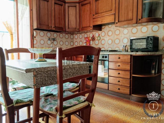 Appartamento in vendita di 94 m² in Via Cassarello