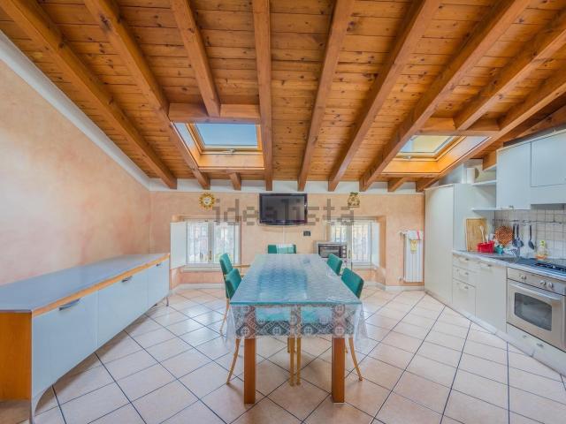 Appartamento in vendita di 94 m² in Via Cavour