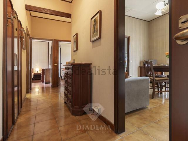 Appartamento in vendita di 94 m² in Via Col di Lana, 8