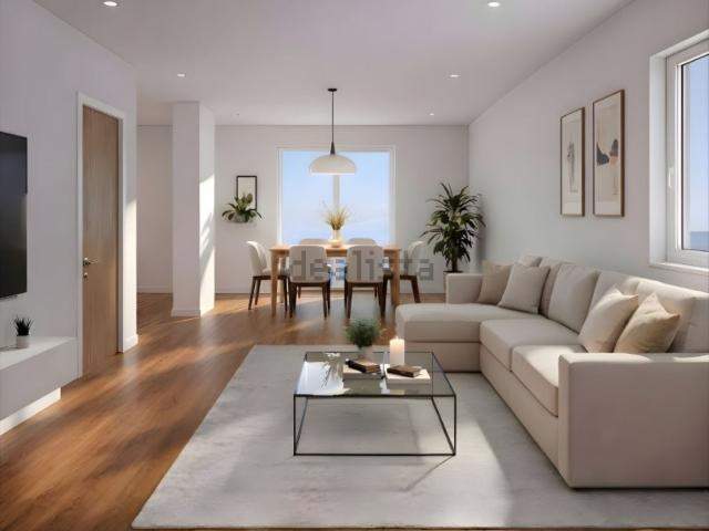 Appartamento in vendita di 94 m² in Via Costantino Cumano, 2