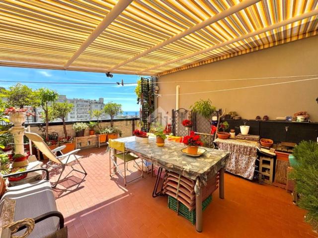 Appartamento in vendita di 94 m² in Via delle Campanule, 120