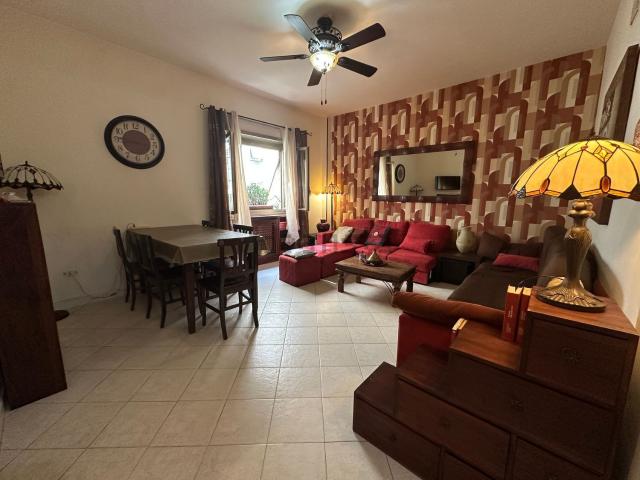Appartamento in vendita di 94 m² in Via di Valle Melaina