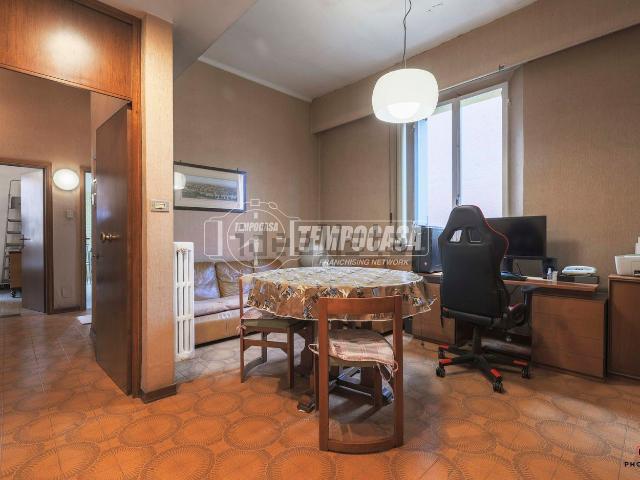 Appartamento in vendita di 94 m² in Via Dionisio Calvart