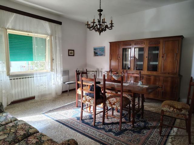 Appartamento in vendita di 94 m² in Via Don Giuseppe Fabriziani