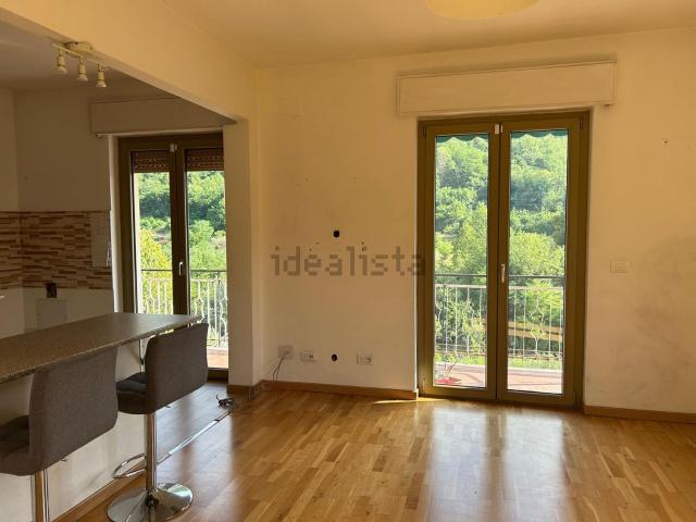 Appartamento in vendita di 94 m² in Via Emilio Mangini, 2