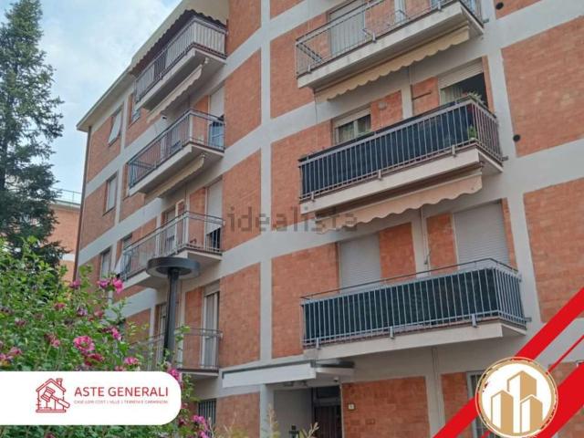 Appartamento in vendita di 94 m² in Via Fratelli Rosselli, 5