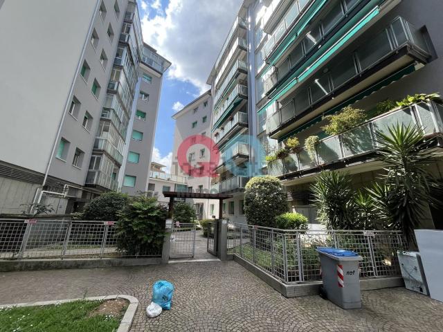 Appartamento in vendita di 94 m² in Via Francesco Petrarca, 67