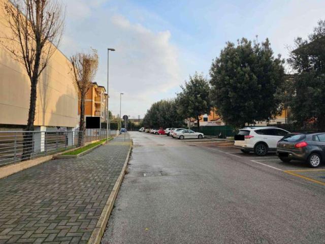 Appartamento in vendita di 94 m² in Via Giovanni Verga