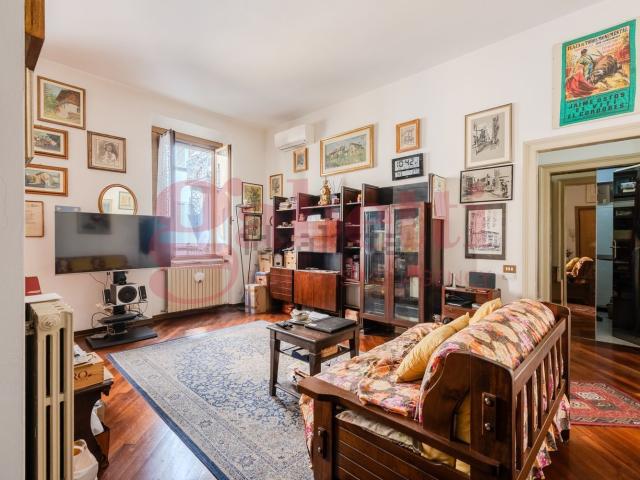 Appartamento in vendita di 94 m² in Via Giulio Carcano, 21