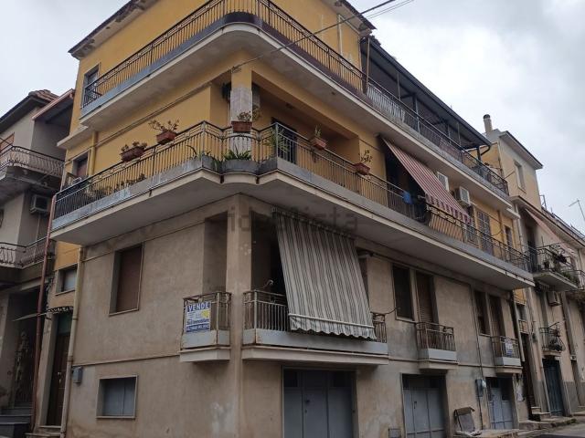 Appartamento in vendita di 94 m² in Via Mazzini, 4
