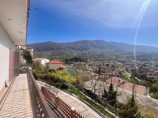 Appartamento in vendita di 94 m² in Via Meta