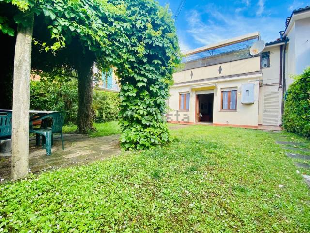 Appartamento in vendita di 94 m² in Via Michele Rosi
