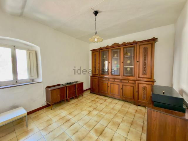 Appartamento in vendita di 94 m² in Via Modenese