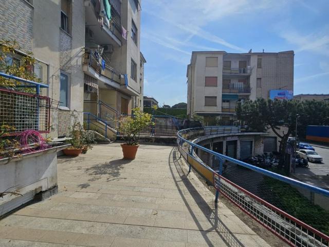 Appartamento in vendita di 94 m² in Via Multedo di Pegli, 21