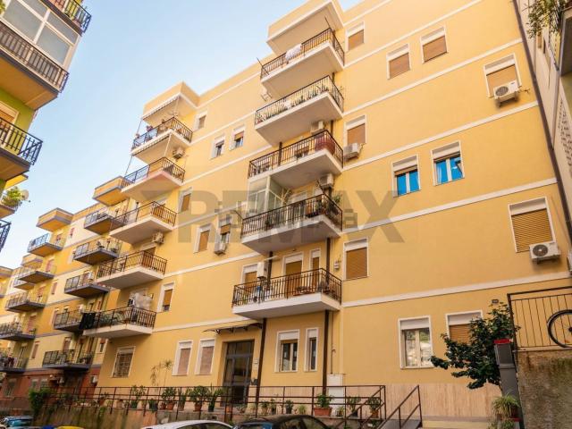 Appartamento in vendita di 94 m² in Via Pietro Castelli, 69