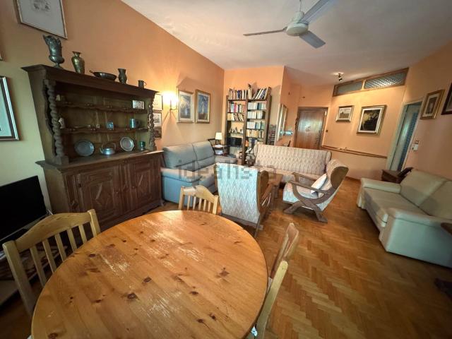 Appartamento in vendita di 94 m² in Via Pienza