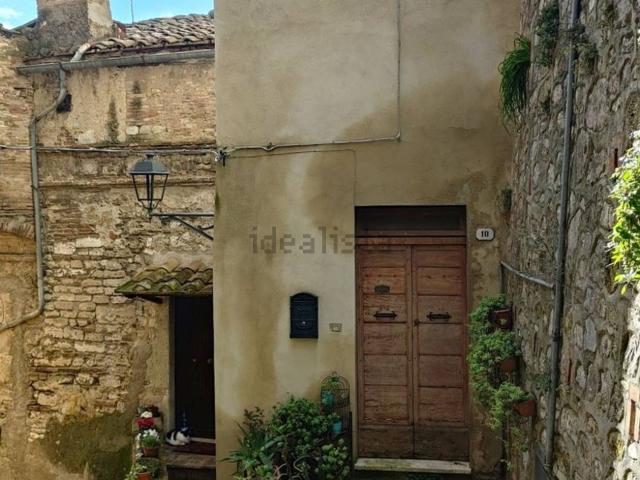 Appartamento in vendita di 94 m² in Via Rimembranze, 22