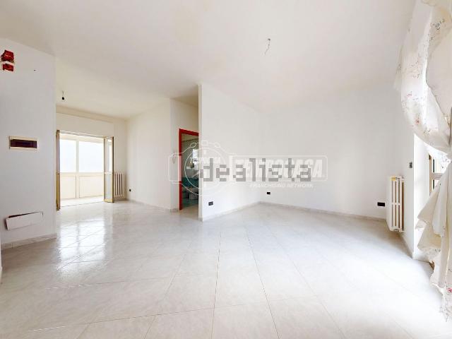 Appartamento in vendita di 94 m² in Via Risorgimento
