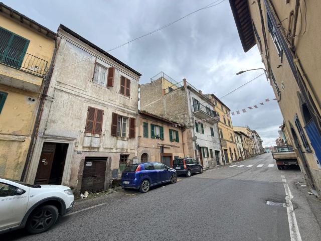 Appartamento in vendita di 94 m² in Via Roma, 66