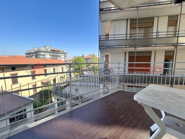 Appartamento in vendita di 94 m² in Via Roma
