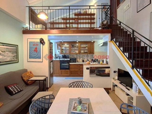 Appartamento in vendita di 94 m² in Via Rosario Livatino, 10