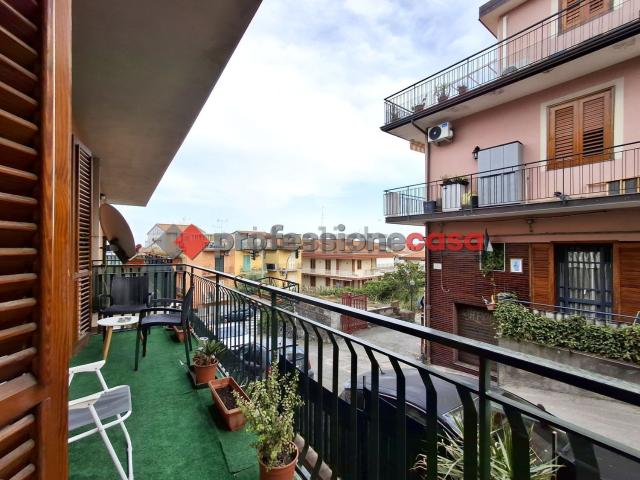 Appartamento in vendita di 94 m² in Via Scalazza, 2