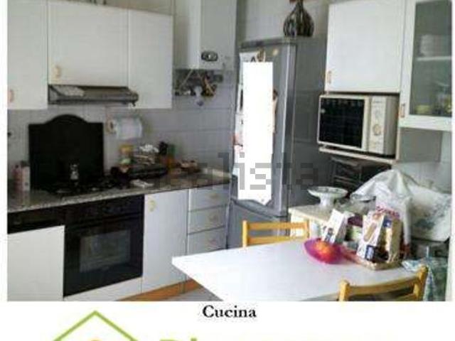 Appartamento in vendita di 94 m² in Via Santa Chiara, 49