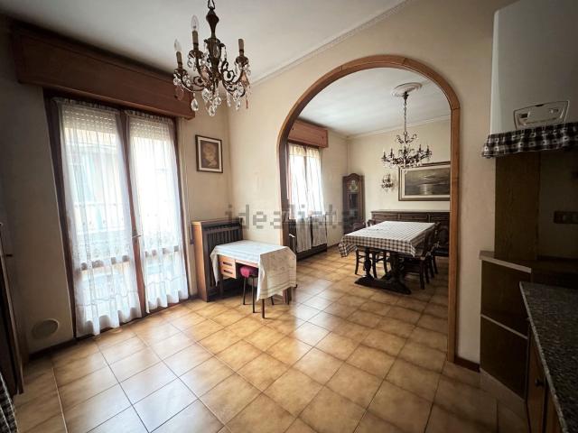 Appartamento in vendita di 94 m² in Via Santo Sepolcro, 6
